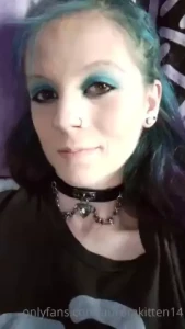 Good morning everyone tell me what you want to see today i have some