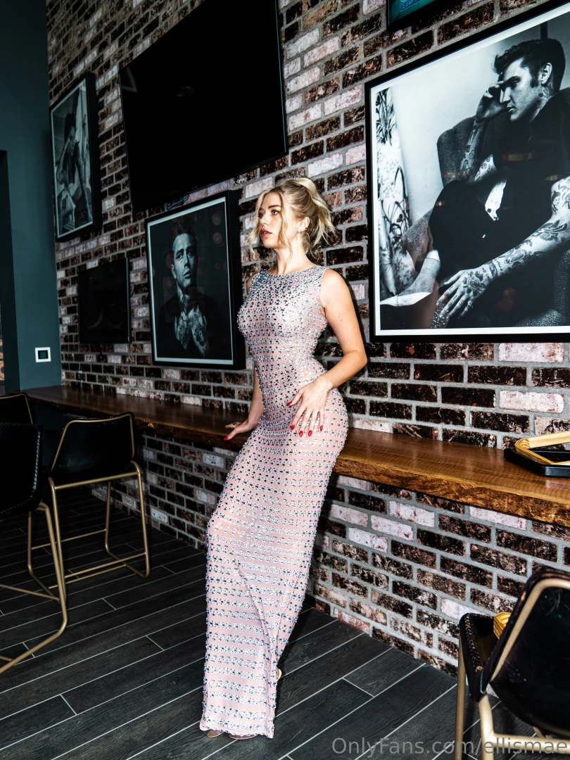 Confidence looks gorgeous on me 