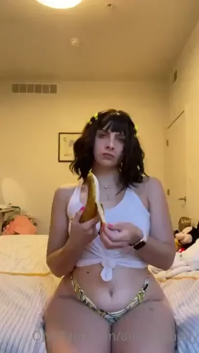 I wasn t going to share but it s too damn funny here is a blooper from 