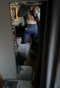 My day is super hot and busy and yours how would you rate my bulge