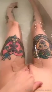 Hey guys i m in a ton ton ton of pain i m not gonna be recording for a