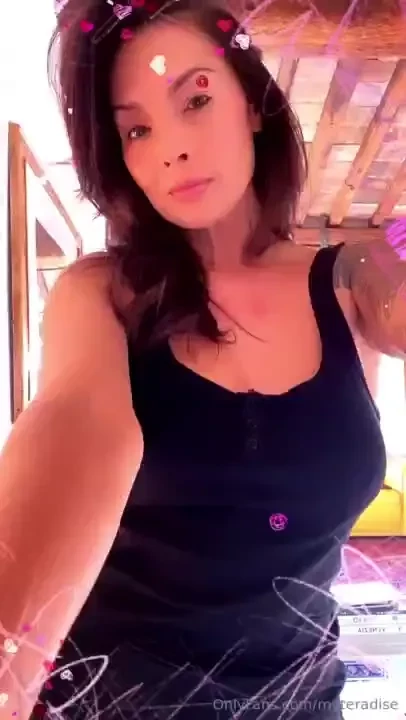 I m free for video calls today 8am -1 pm est tomorrow i ll be free 