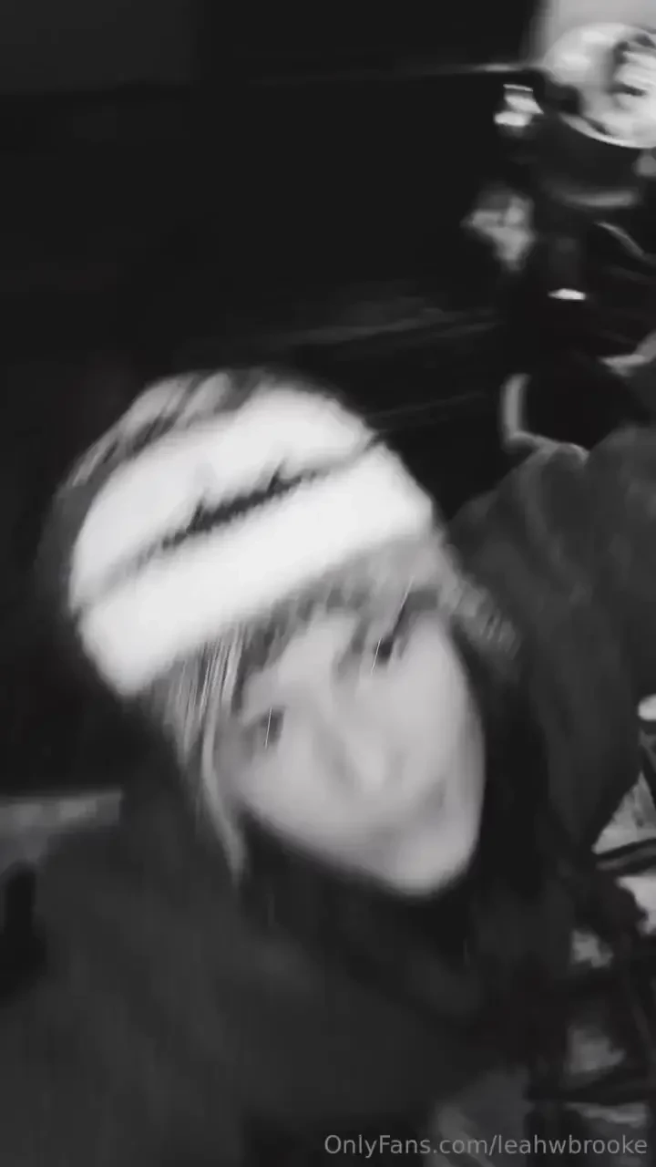 Yazzz dancing before i go out part 4 