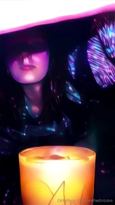 Love my candle sparksgowild gave me