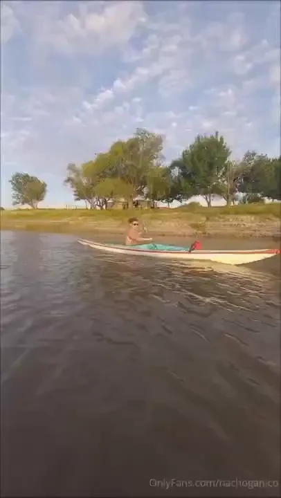 En la cama soy como en el remo incansable 