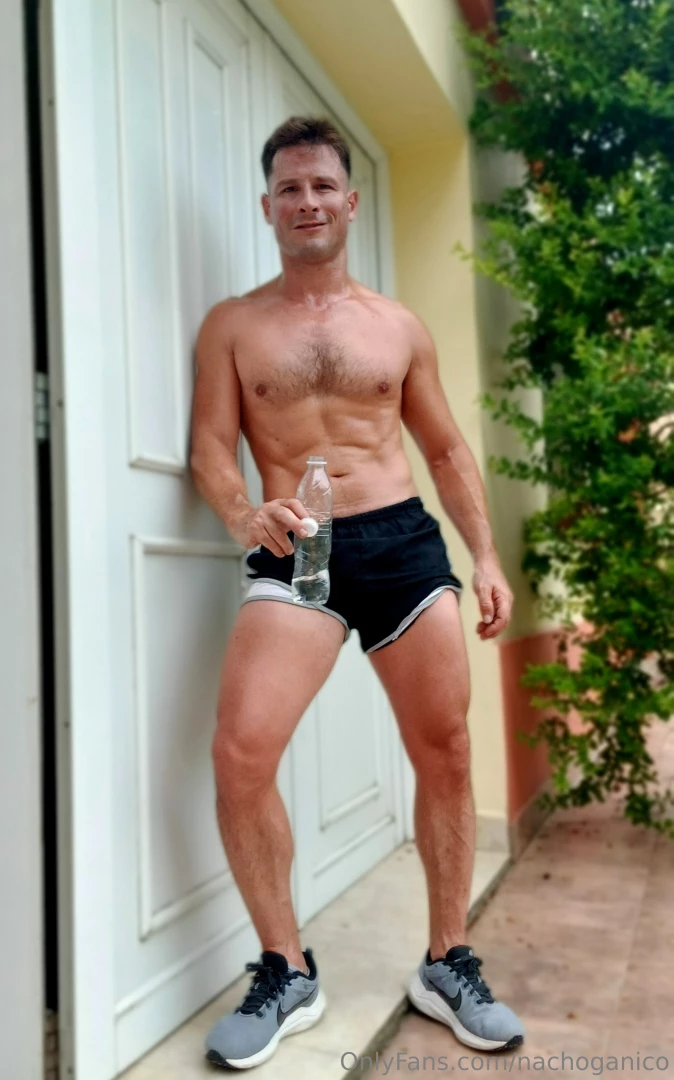 Si te me ofrezco as todo sudado despu s del ejercicio me acept s if i part 1 