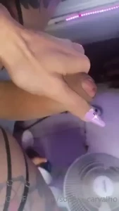 Nossa que del cia est com tesao e pegar no meu pau assim bem duro