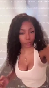 Keep staring i ll give you something worth fantasizing about ebony