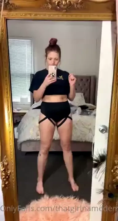 I got these amazing booty shorts a few weeks ago what type of content 