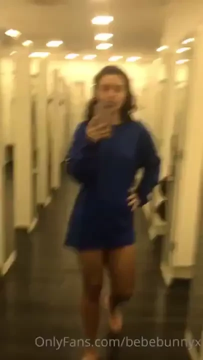 Playing around a little since i m the only one in the dressing room 