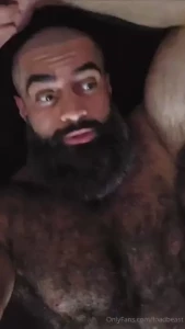 Can you read my lips guess what i m saying and win a prize