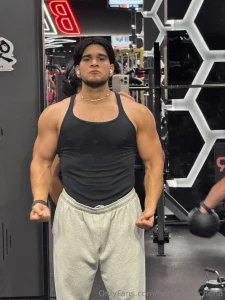 Can t sleep thinking about pumping into you part 1