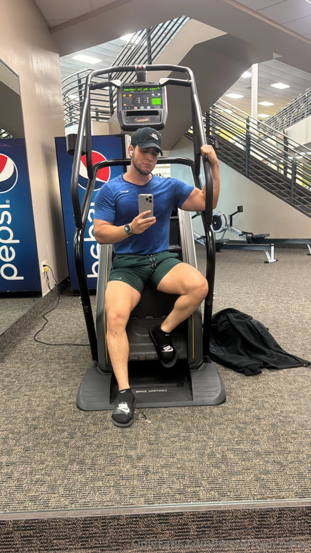 Taking gym crush applications 