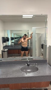 I wanna give you this pump