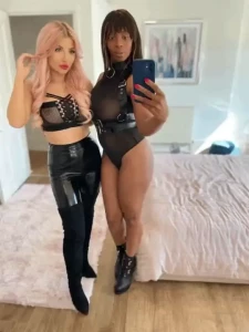 Do we look good in black itsmelolamarie part 2