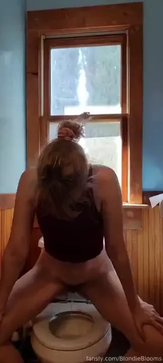 My wifi wasn t working so i had to go to town and upload 4 videos at part 5 