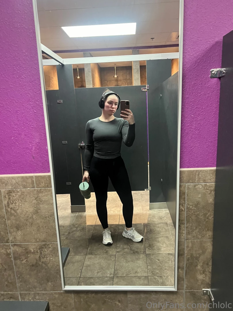 Your girl is looking extra thick be nice to me 