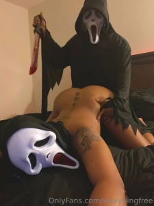 Who wants to see me fuck ghost face