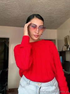 Do you prefer flat or loose hair