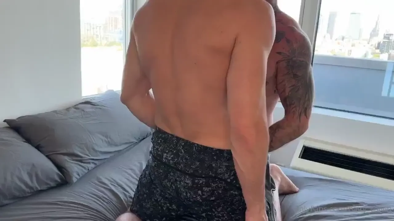 Greg s lips and mouth are so soft and sensual on my cock he got me so 