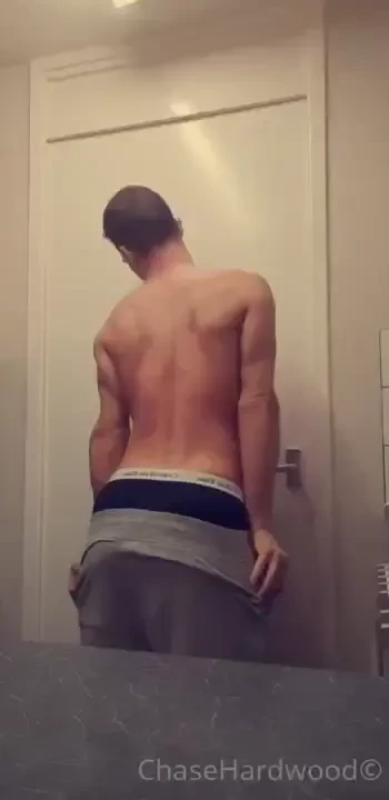 This is what it looks like to be sat back watching me strip for you 