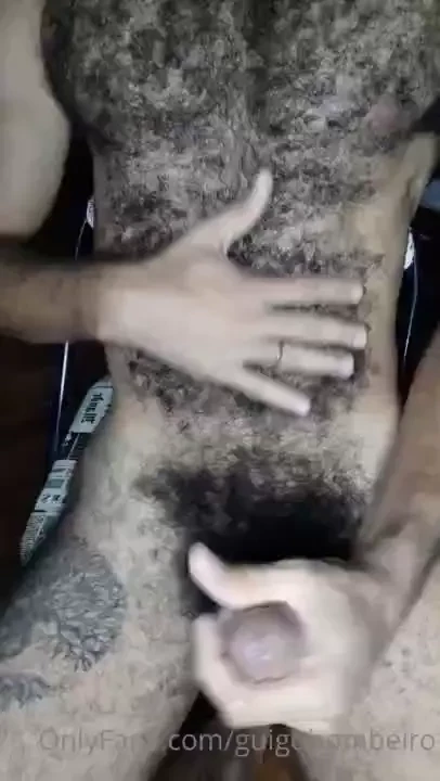 S voc sabe mamar gostoso e fazer o bombeiro gozar 