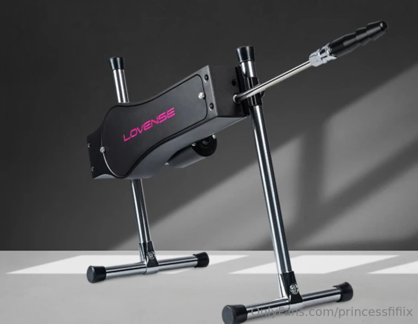 Help me get this fuck machine for christmas if we reach the goal 