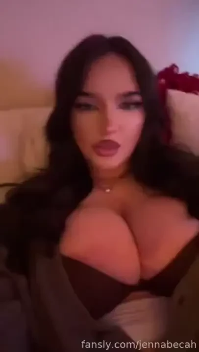 Seeing how much fun i have with my fav toy 