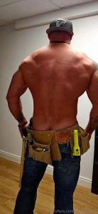 Did some one call the handy man pics on vip page for this shoot not pg part 1