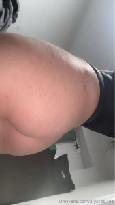 Who wants to cum with me part 20