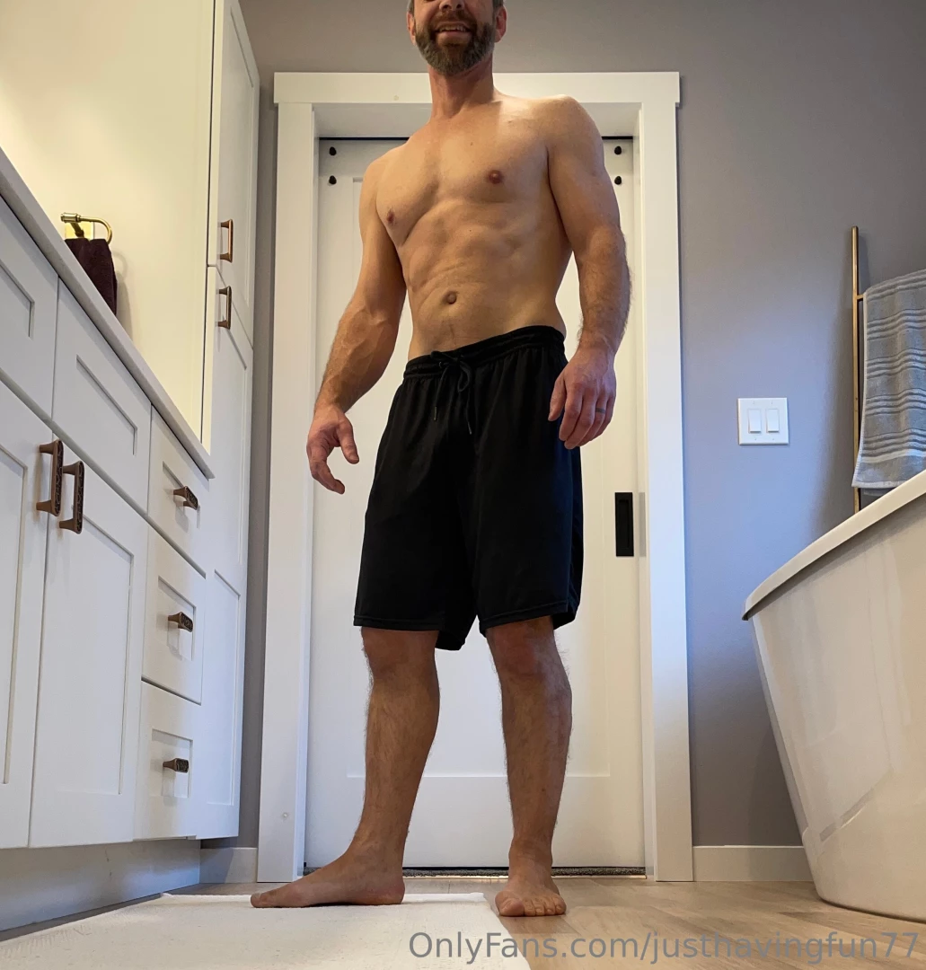 Good morning i hope you are thinking naughty thoughts today 