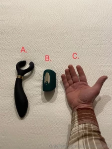 It is a hotel week these are the toys i brought with me which toy do