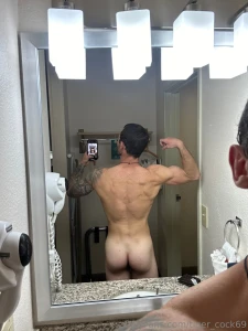 Treated my self to a hotel room last night figured i should take some part 5