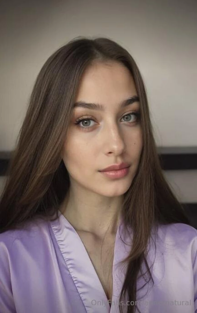 Look at bari_hott she is so sexy isn t she bari_hot bari_hott part 390 