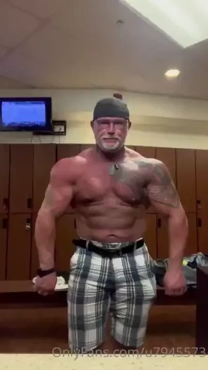 Flexing after workout look at the work put into this 