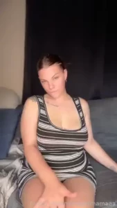 Ooops mommy forgot to wear panties today stripping naked milf