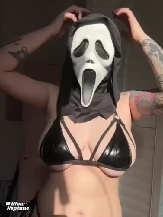 You hang up on me again and i ll insert kinky threat understand 