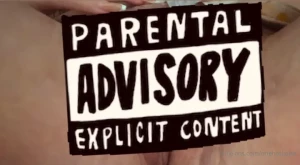 This pussy is extra wet i want you to watch me play with my oily pussy