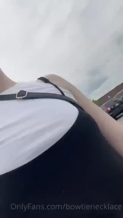 Quick parking lot pussy flash i was so ready to fuck wish you were 