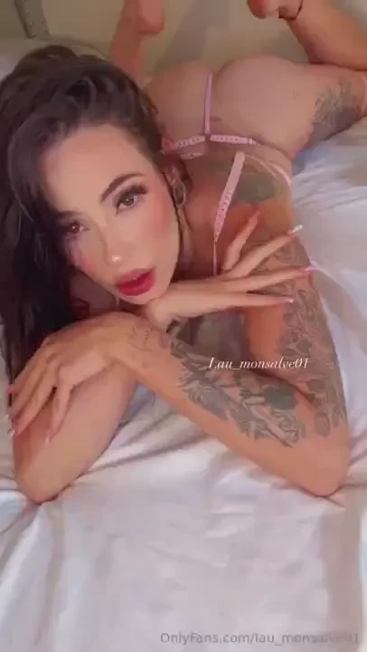 Eat and eat my pussy i m wet 