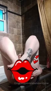 This holiday has me feeling so good i came twice and i m sharing it at