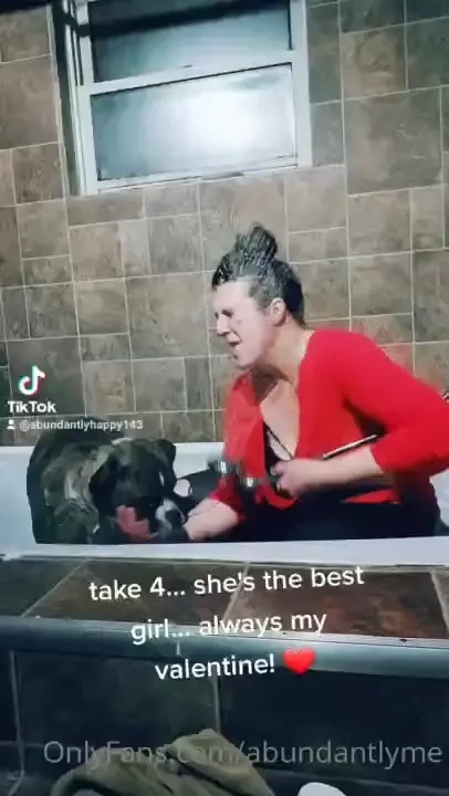 Made a tik tok tonight she wasn t that happy about being in the tub 