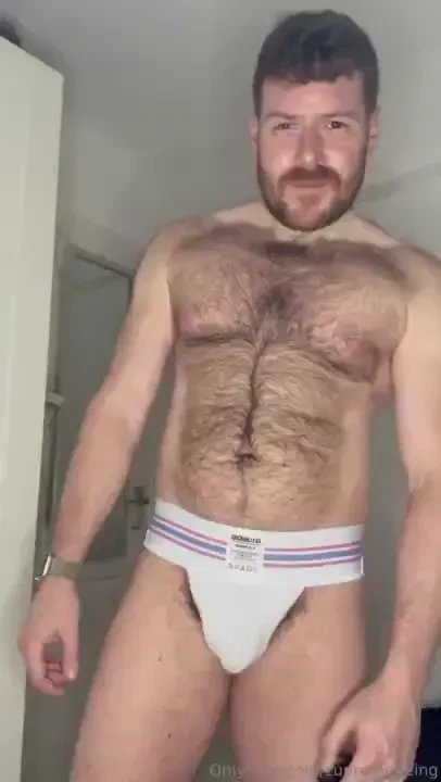 Who s likes a hairy bush 