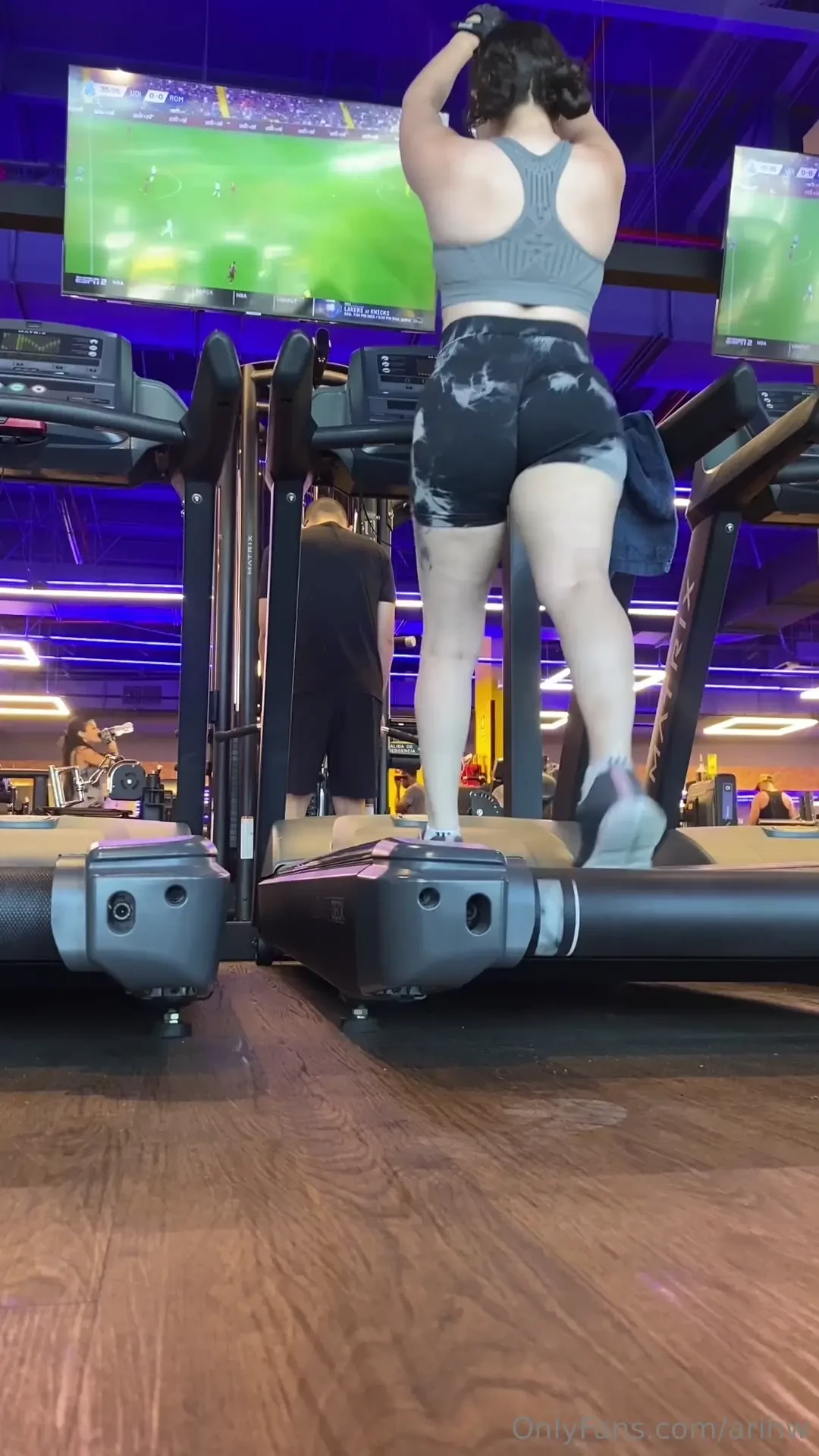 Hoy subimos conte nuevo tendremos live el 13 de febrero 