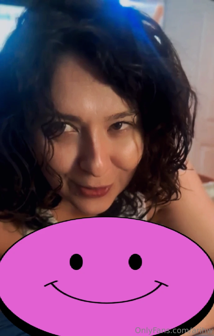 Loa primeros que adivinen que estoy haciendo aqu y donen les env o el 