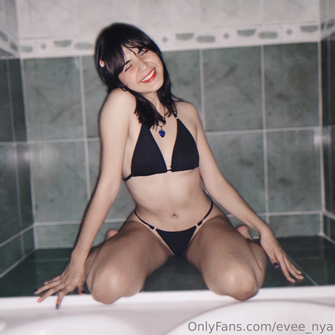 I really love how i look in this photo i know you will appreciate it 