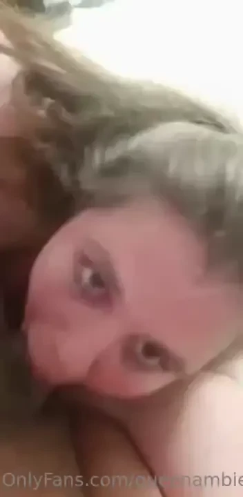 Sucksucksuck letmeswollow letmemakeufeelgood ambie 