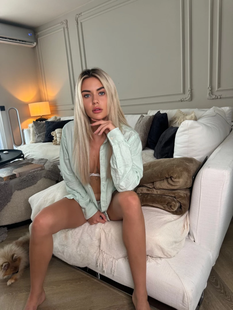 Woke up with wild dreams i couldn t wait to share them with you 