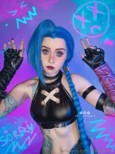 I ve finally finished my jinx cosplay and i m so happy i almost cried