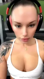 Just making sure i look my best for you baby